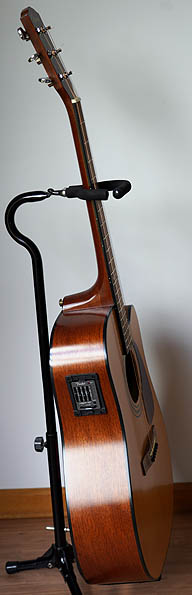 Fender DG-14SCE
Fender DG-14SCE