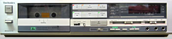 
 Technics M235X Stereo Cassette Deck  
 with Dolby B / C and dbx NR  
 