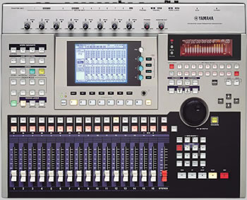 An Old Yamaha AW4416 for Live Recording